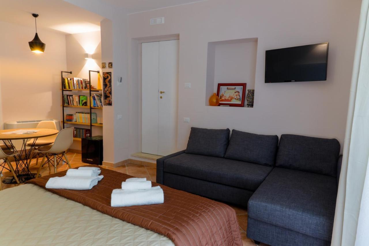 Bed&Book Hotel Matera Exterior photo