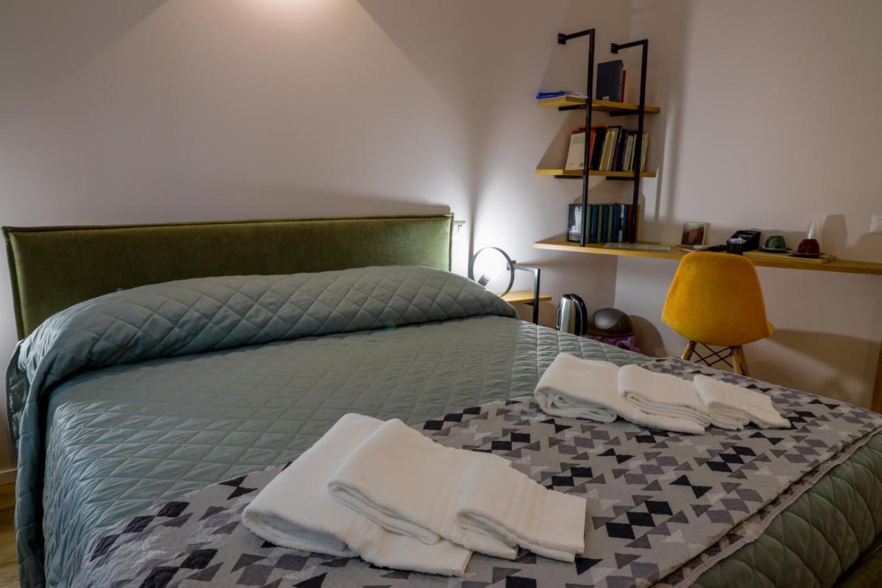 Bed&Book Hotel Matera Exterior photo