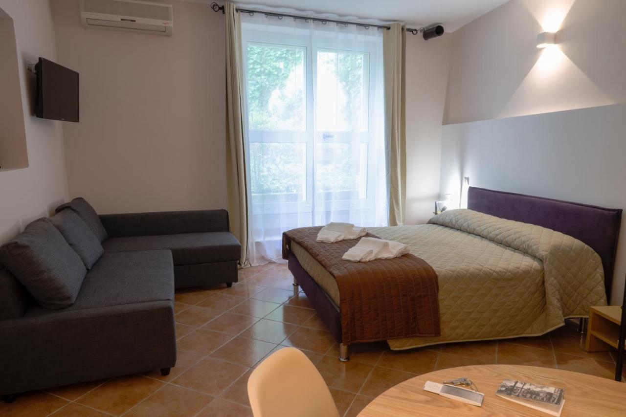 Bed&Book Hotel Matera Exterior photo