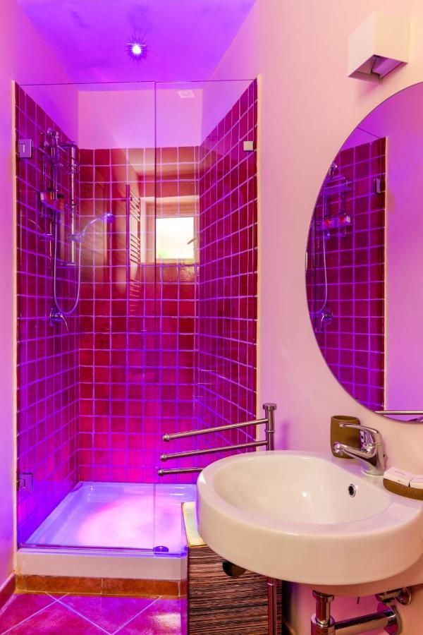 Bed&Book Hotel Matera Exterior photo